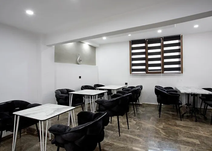 Carvan Hotel